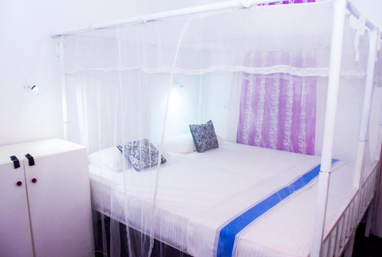 #Bedbox Vandrehjem Dambulla Eksteriør billede